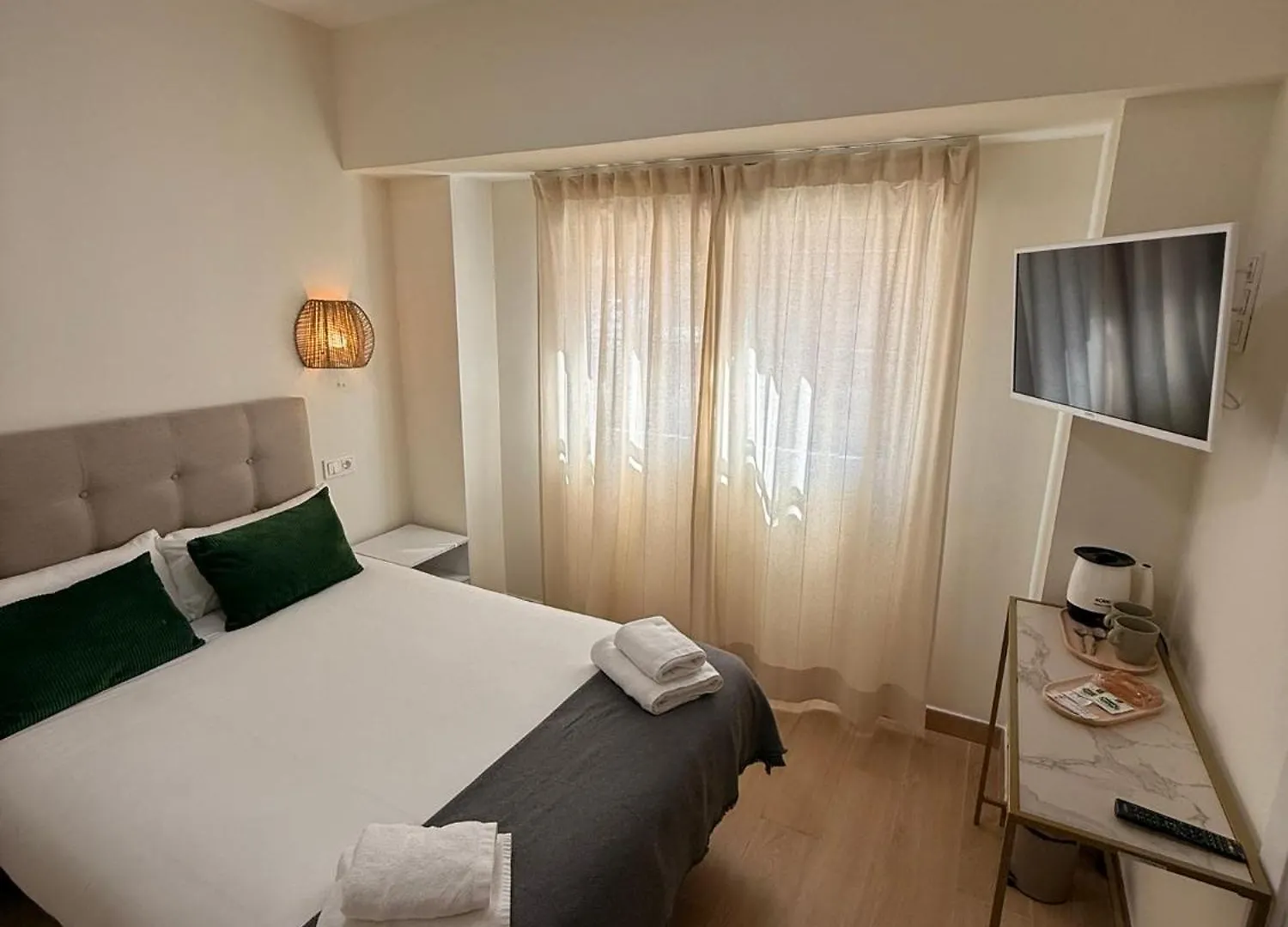 Guest house Ola Malaga Hotel