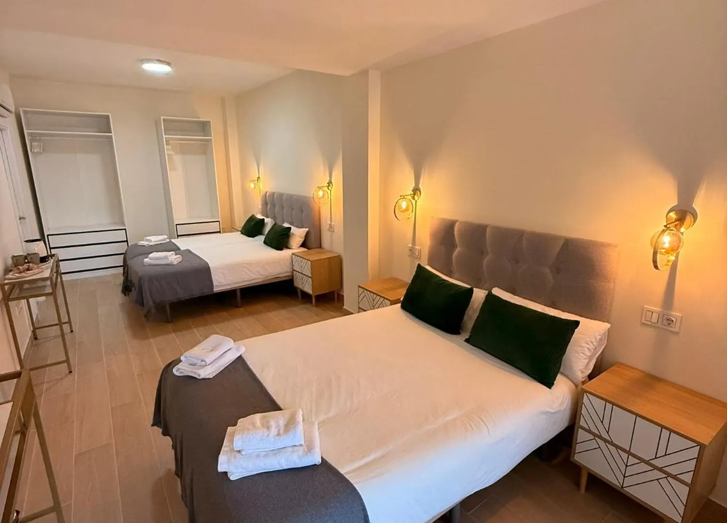 Ola Malaga Hotel