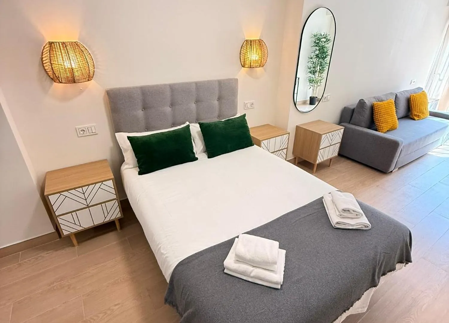 Pensión Hotel Ola Málaga